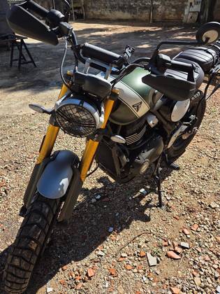 TRIUMPH SCRAMBLER 400 X TRIUMPH SCRAMBLER 400 X